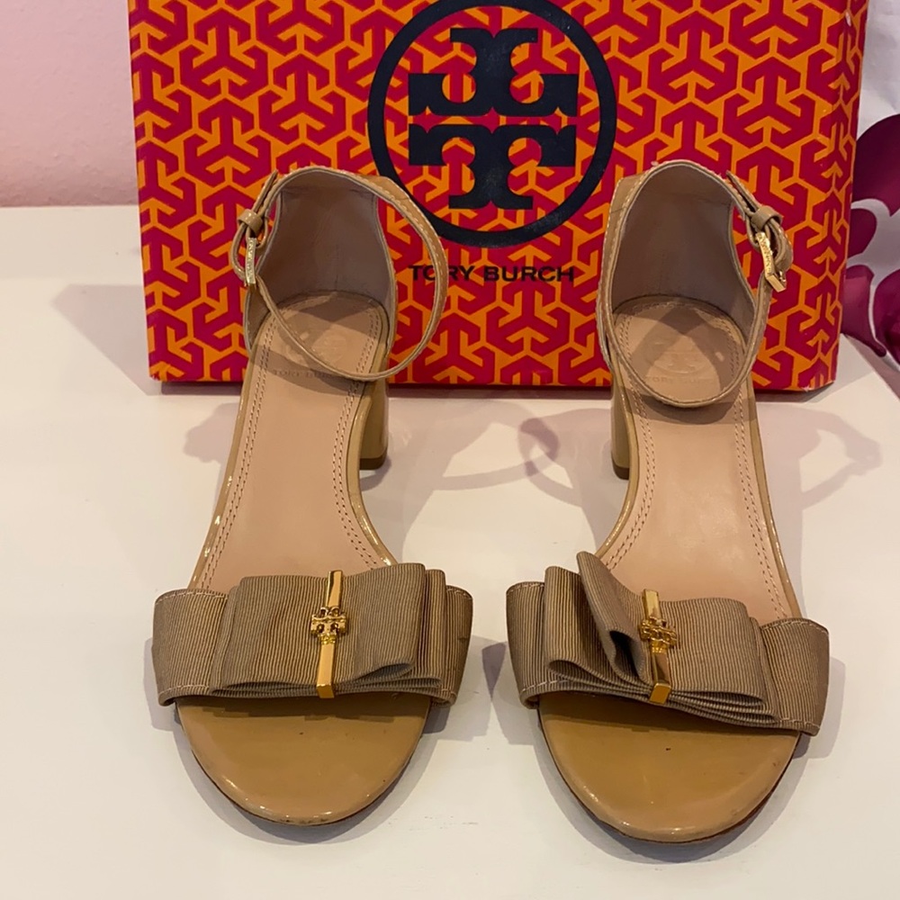 Tory Burch Tan Bow Ankle-Strap Sandals